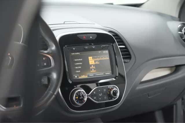 Renault Captur (2019) thumbnail 44