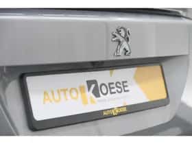 Peugeot e-2008 (2021) thumbnail 18