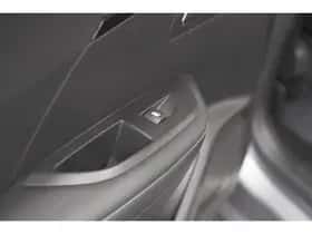 Peugeot e-2008 (2021) thumbnail 24