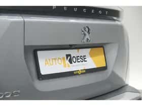 Peugeot e-2008 (2021) thumbnail 4