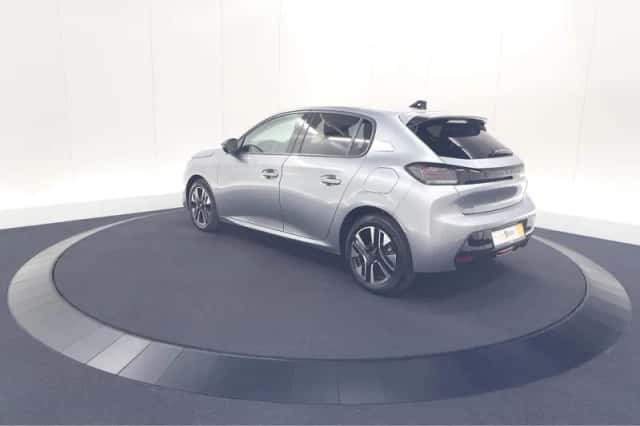 Peugeot 208 (2025) thumbnail 11