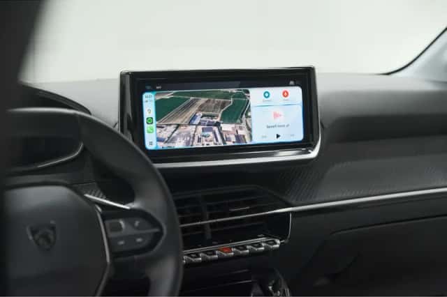 Peugeot 208 (2025) thumbnail 3