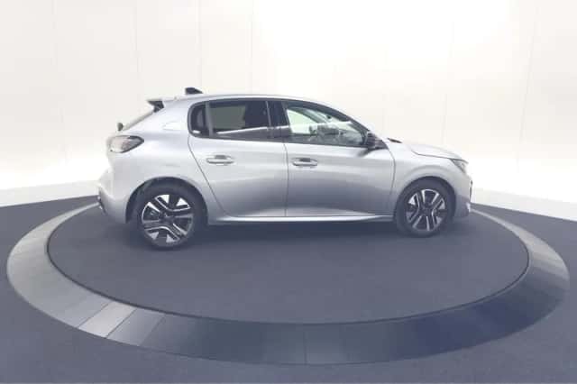 Peugeot 208 (2025) thumbnail 8