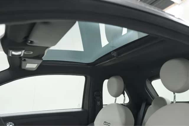 Fiat 500 (2023) thumbnail 3
