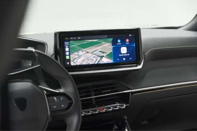 Peugeot e-2008 (2025) thumbnail 3