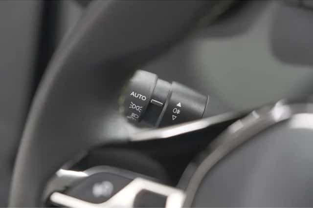 Peugeot e-2008 (2025) thumbnail 33