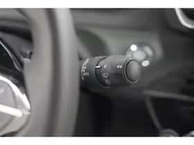 Peugeot 2008 (2025) thumbnail 32