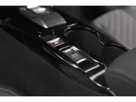 Peugeot 2008 (2025) thumbnail 38