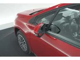 Peugeot 2008 (2018) thumbnail 17