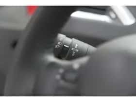 Peugeot 2008 (2018) thumbnail 27