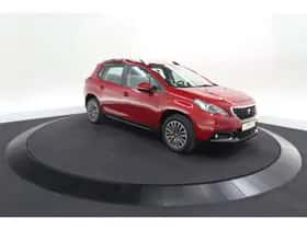 Peugeot 2008 (2018) thumbnail 6