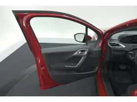 Peugeot 2008 (2018) thumbnail 54