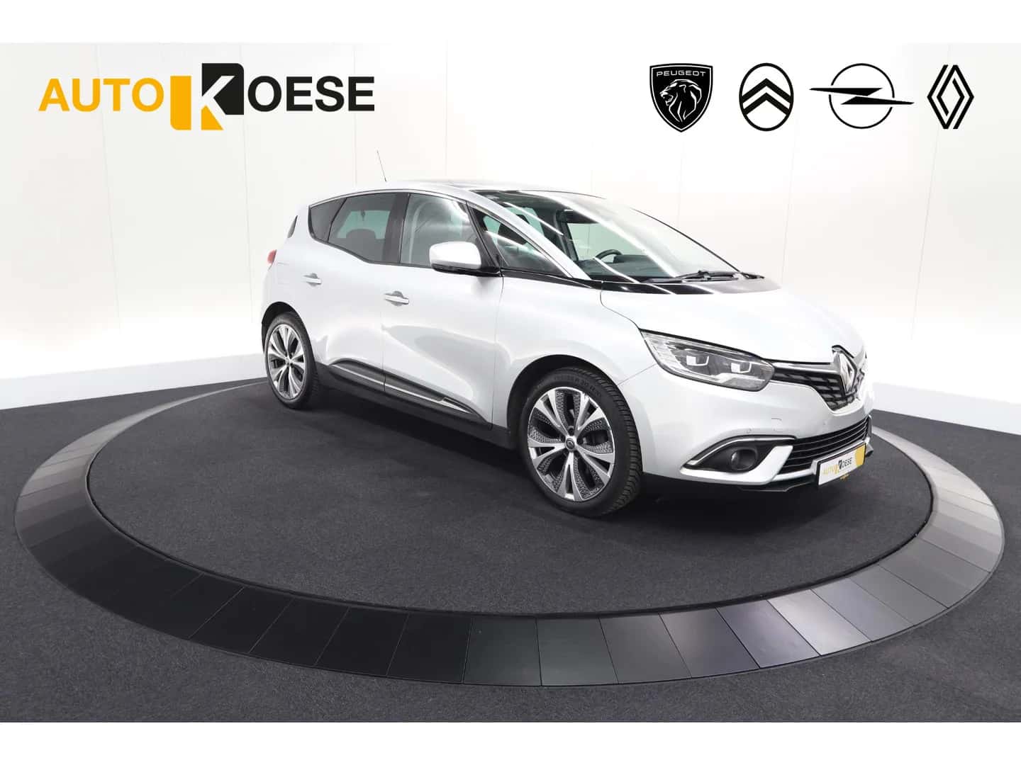 Renault Scénic (2018) — foto 1