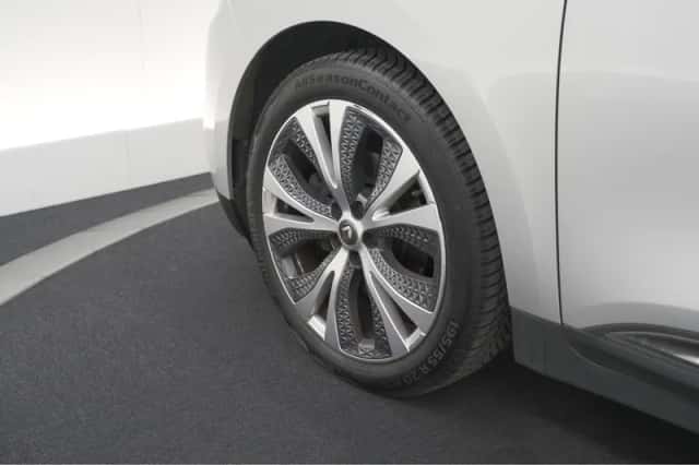 Renault Scénic (2018) thumbnail 16