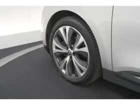 Renault Scénic (2018) thumbnail 16