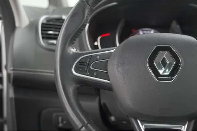 Renault Scénic (2018) thumbnail 30