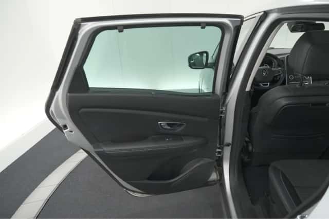 Renault Scénic (2018) thumbnail 60