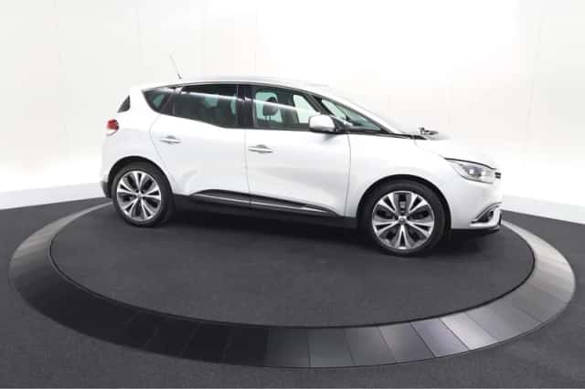 Renault Scénic (2018) thumbnail 7