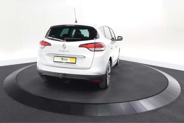 Renault Scénic (2018) thumbnail 9