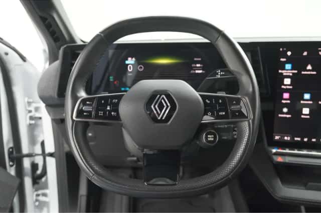 Renault Mégane E-Tech (2022) thumbnail 30