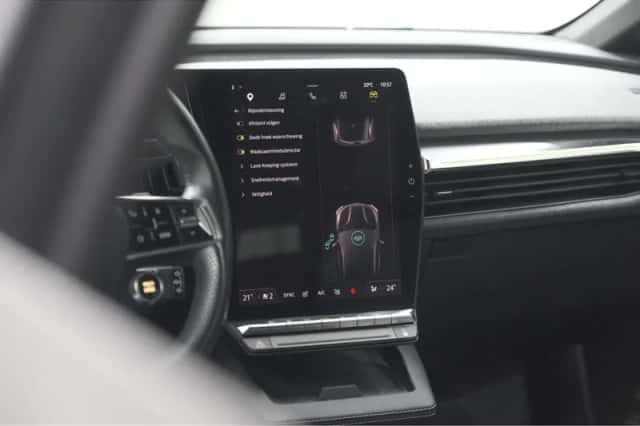 Renault Mégane E-Tech (2022) thumbnail 50