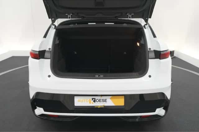 Renault Mégane E-Tech (2022) thumbnail 59
