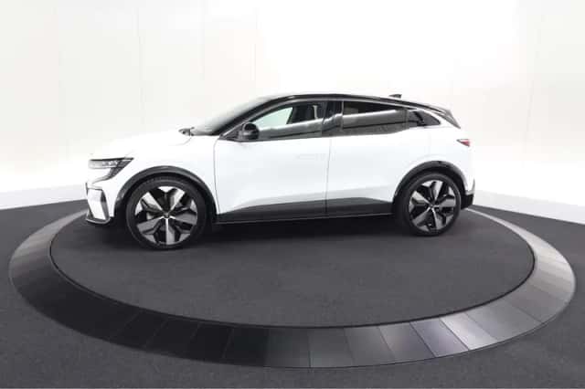 Renault Mégane E-Tech (2022) thumbnail 65