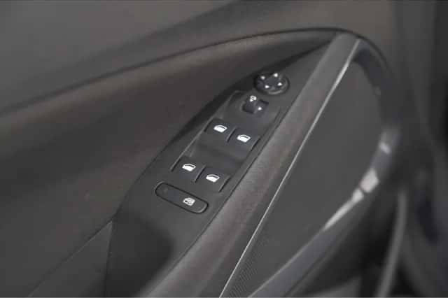 Opel Crossland (2024) thumbnail 21