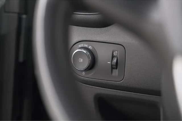 Opel Crossland (2024) thumbnail 31