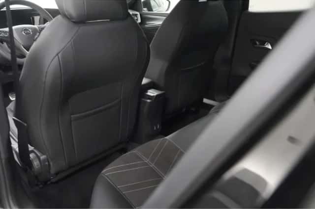Opel Mokka (2024) thumbnail 33