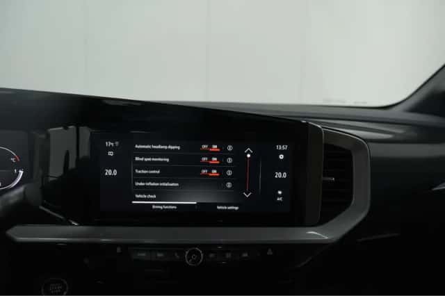 Opel Mokka (2024) thumbnail 54