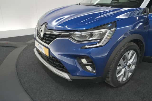 Renault Captur (2020) thumbnail 16