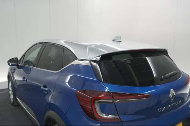 Renault Captur (2020) thumbnail 23