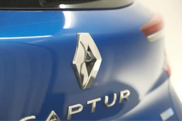 Renault Captur (2020) thumbnail 24
