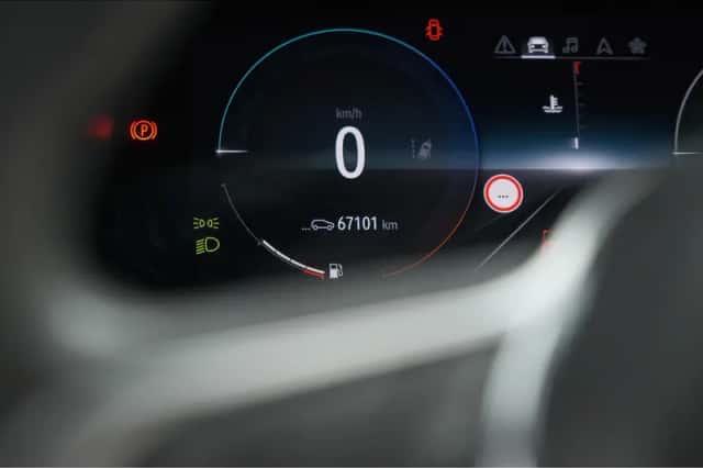 Renault Captur (2020) thumbnail 43