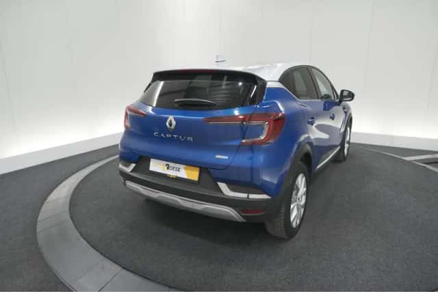 Renault Captur (2020) thumbnail 68