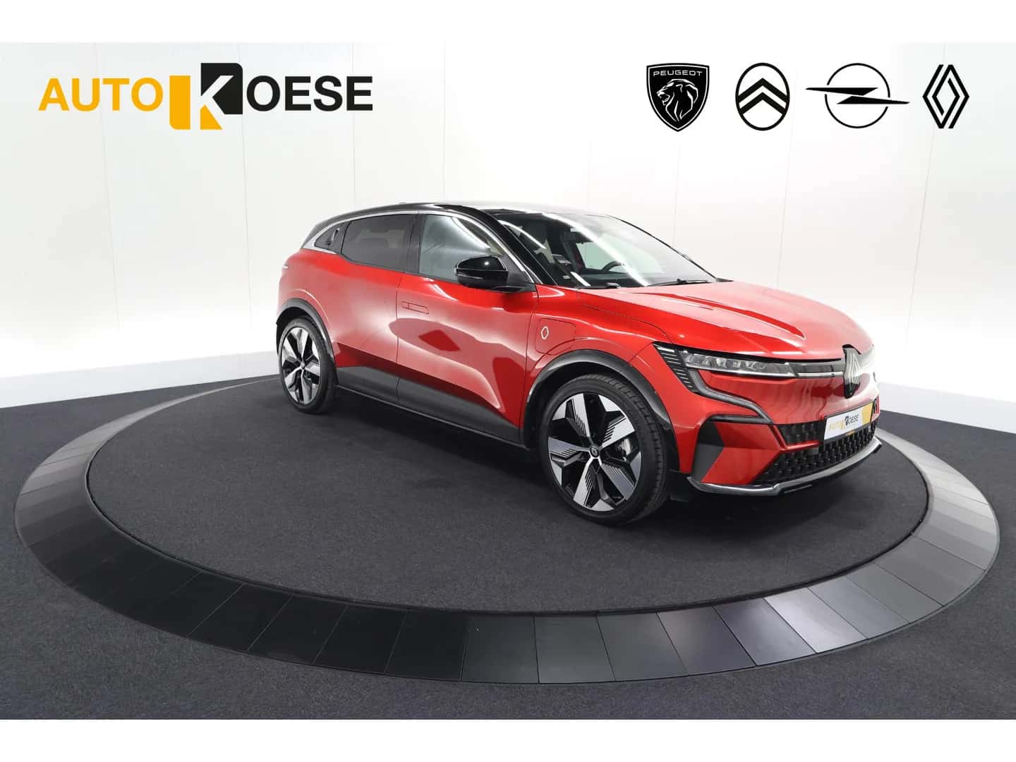 Renault Mégane E-Tech (2025) — foto 1