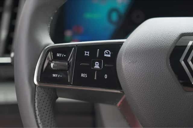 Renault Mégane E-Tech (2025) thumbnail 33