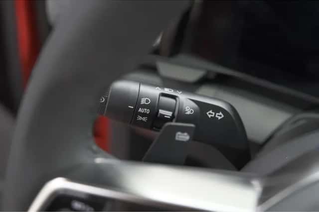 Renault Mégane E-Tech (2025) thumbnail 37