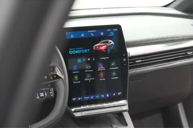 Renault Mégane E-Tech (2025) thumbnail 53