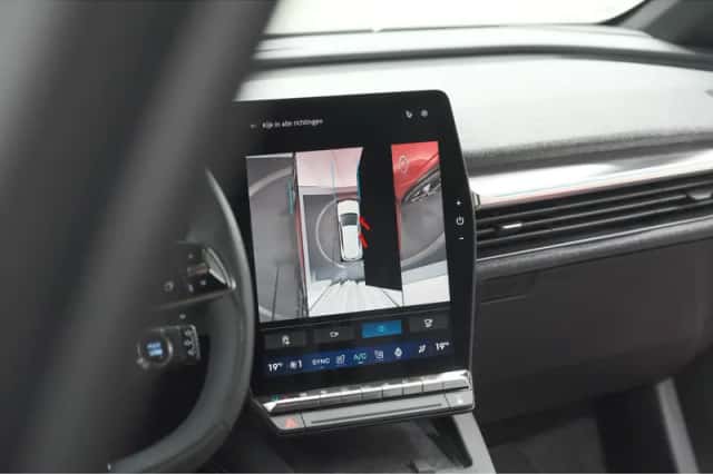 Renault Mégane E-Tech (2025) thumbnail 56