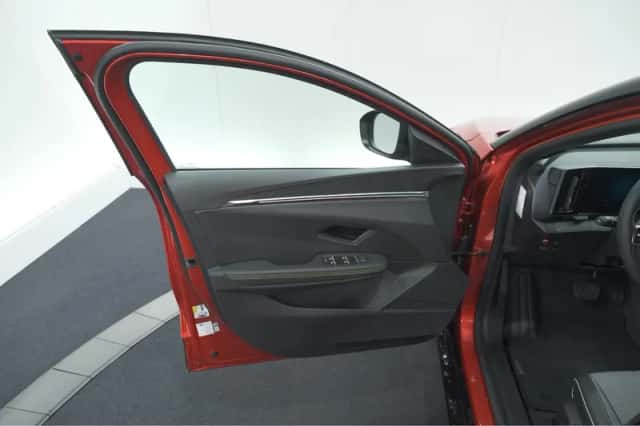 Renault Mégane E-Tech (2025) thumbnail 65