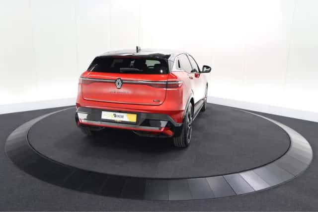 Renault Mégane E-Tech (2025) thumbnail 10