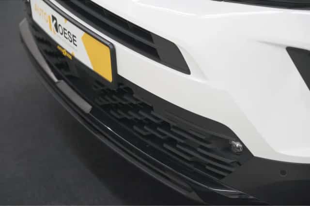 Opel Mokka-e (2022) thumbnail 15