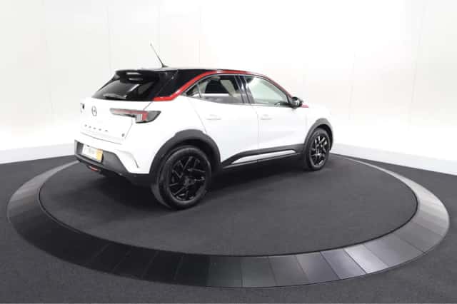Opel Mokka-e (2022) thumbnail 5