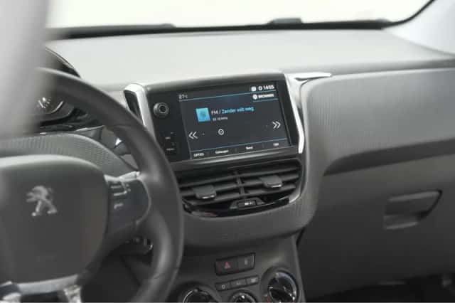 Peugeot 208 (2019) thumbnail 34