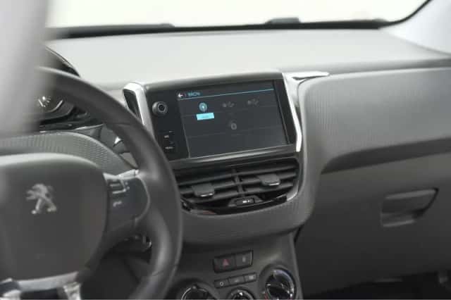 Peugeot 208 (2019) thumbnail 35