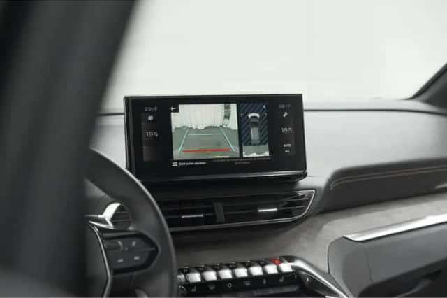 Peugeot 3008 (2024) thumbnail 12