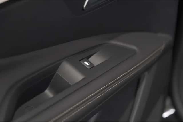Peugeot 3008 (2024) thumbnail 26