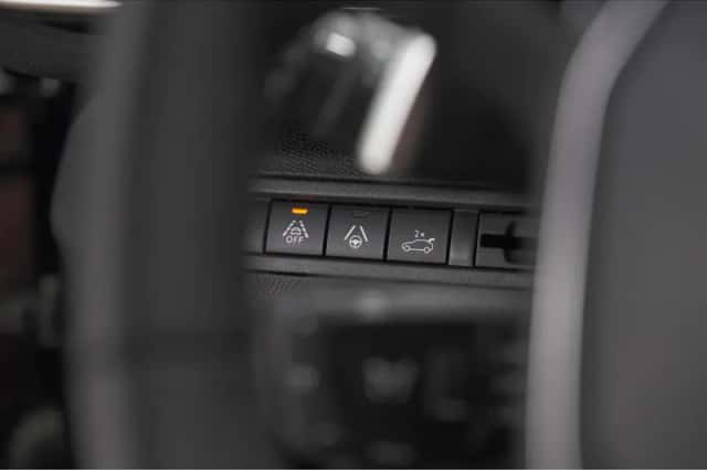 Peugeot 3008 (2024) thumbnail 37